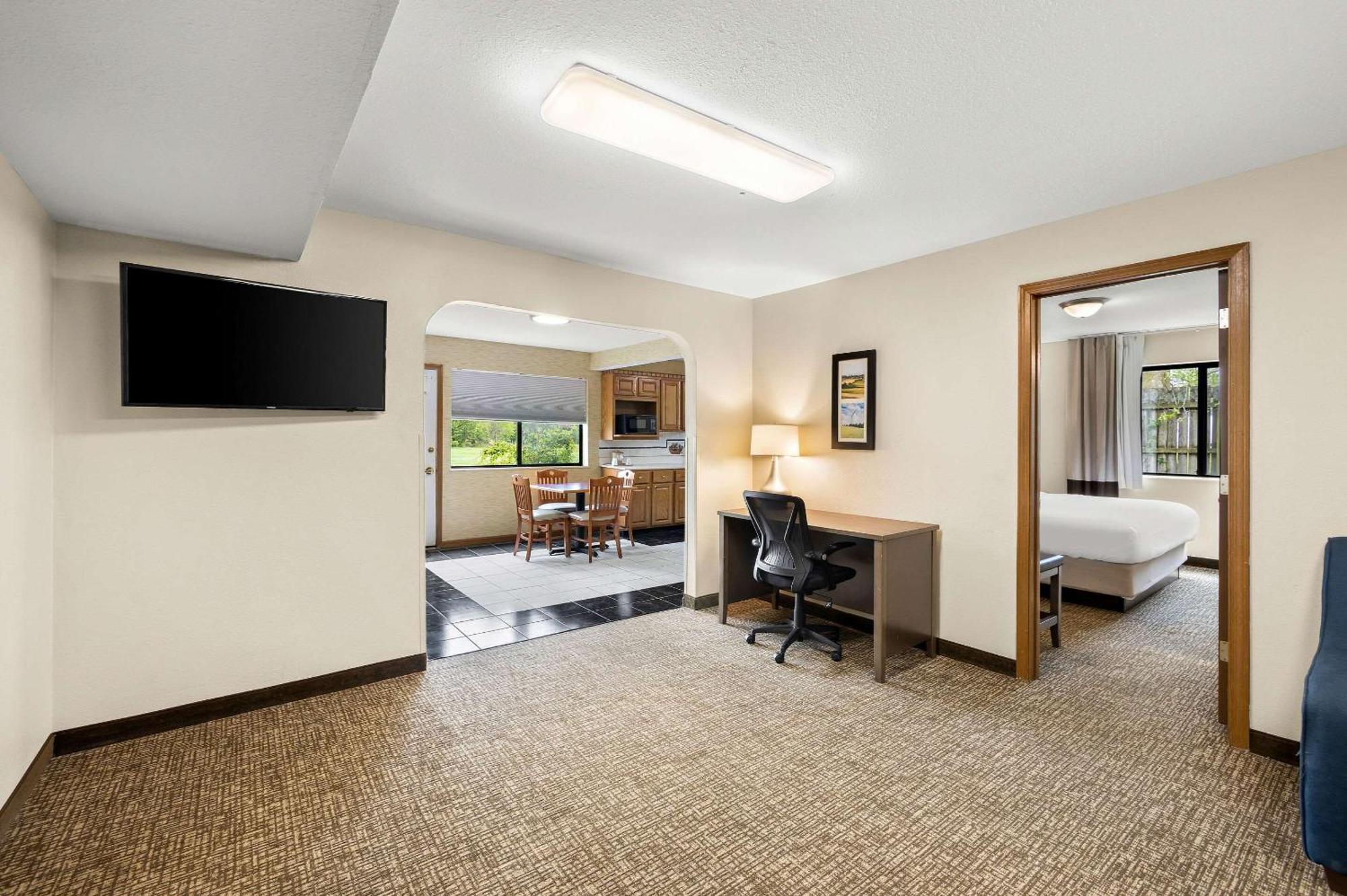 Comfort Inn Van Wert Exterior photo